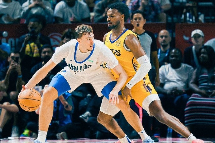 弗拉格夏联首秀 21 中 5,潜力待挖 弗拉格夏联首秀 21 中 5,潜力待挖